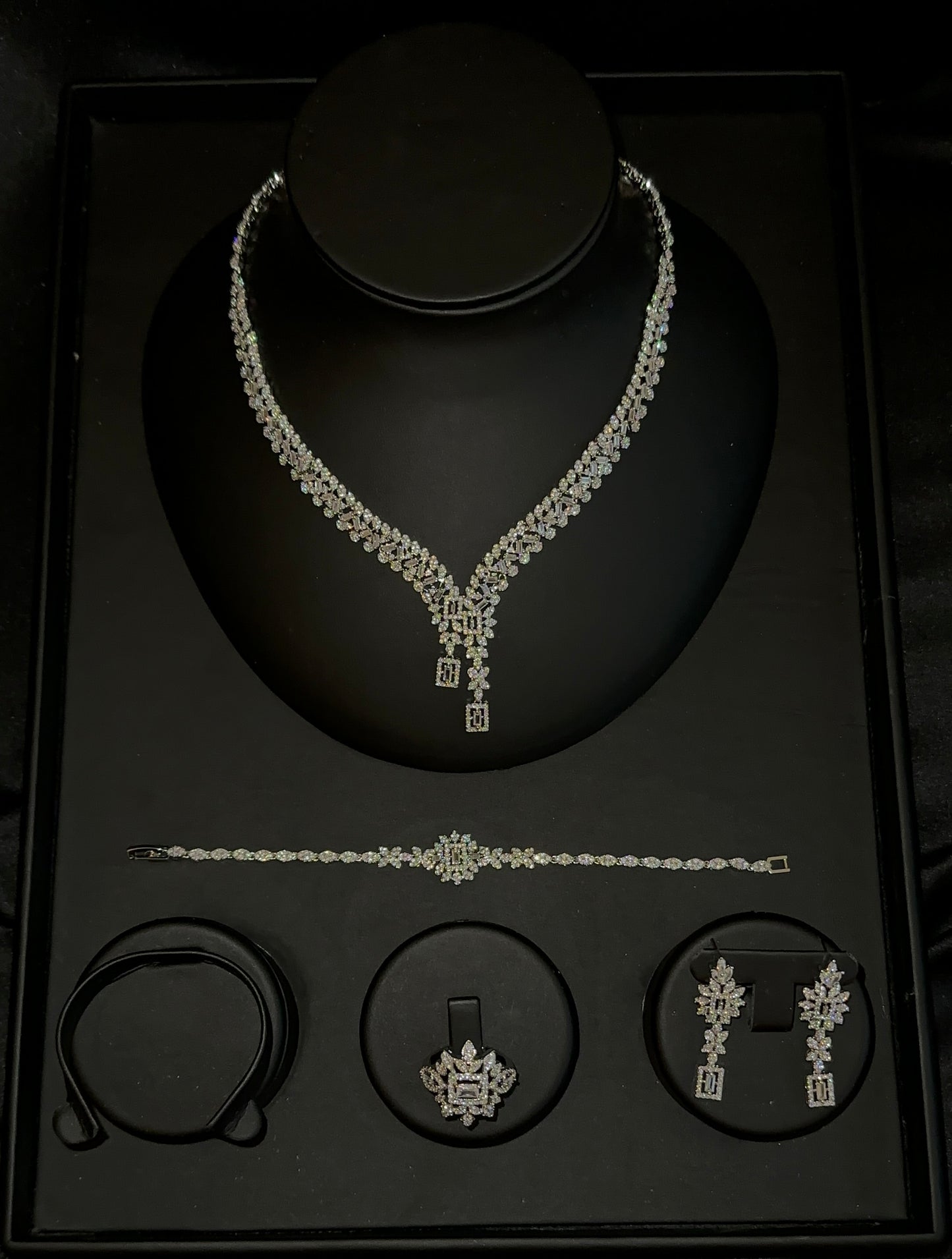 Suna jewellery