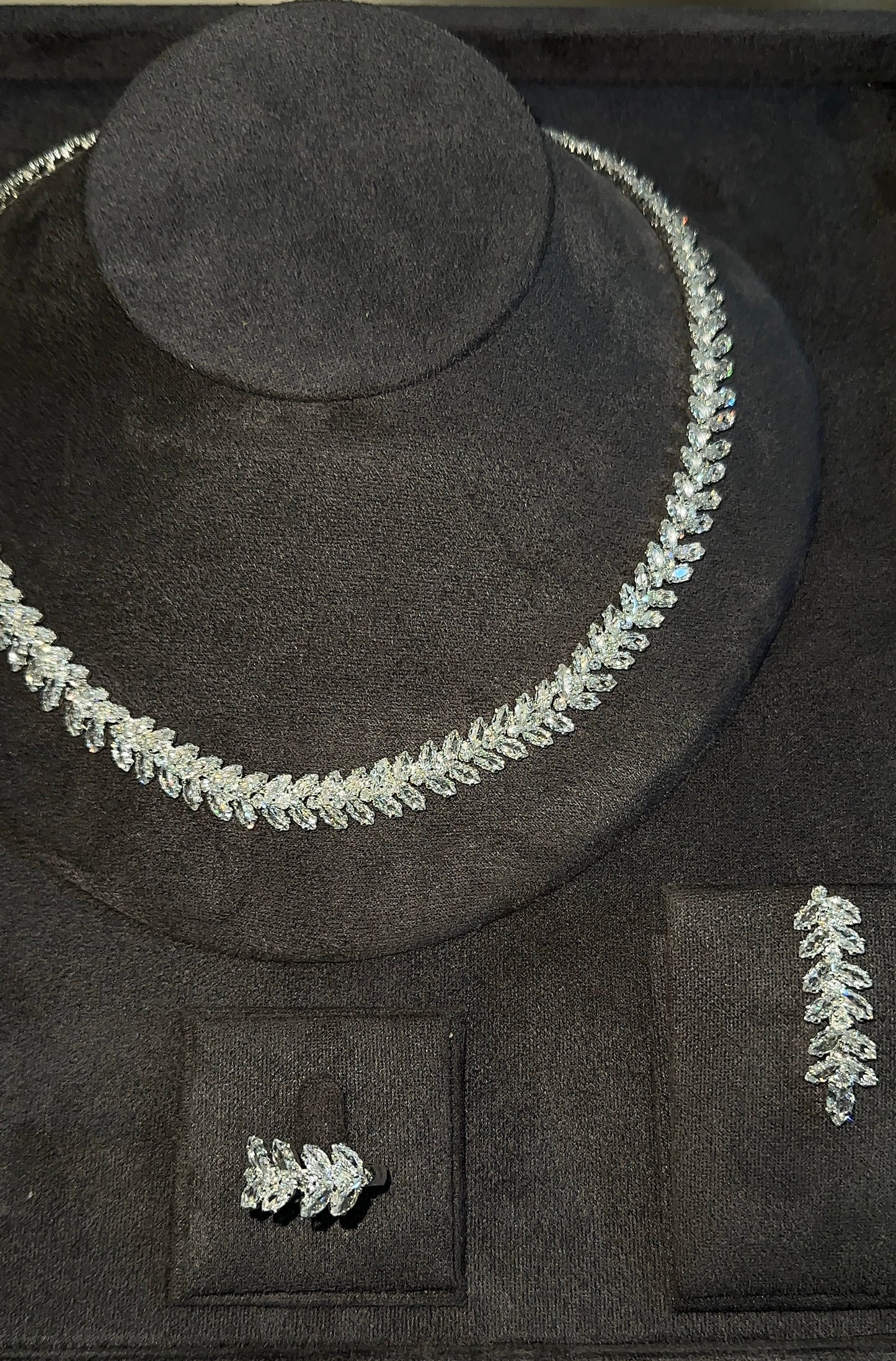 Zelita jewellery set