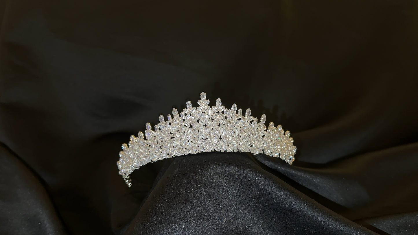 Elsa crown