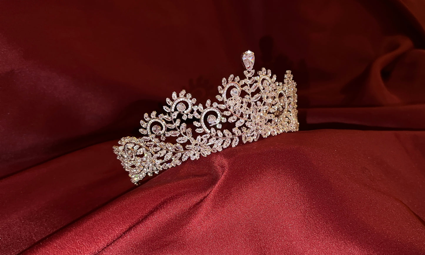 Elesa crown