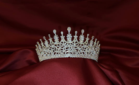 Elisa crown