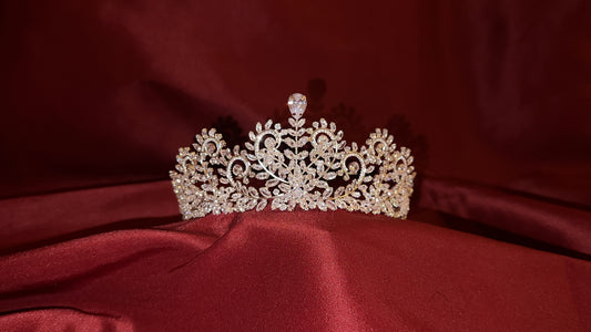 Elesa crown